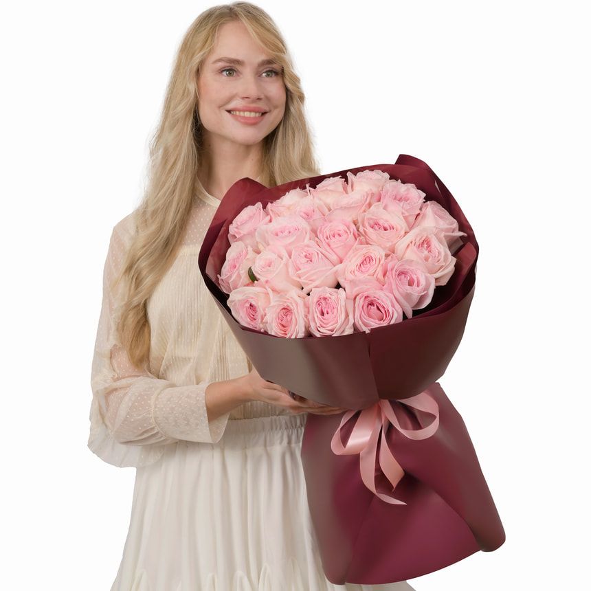 Bouquet of 21 Pink O'Hara roses – delivery in Ukraine