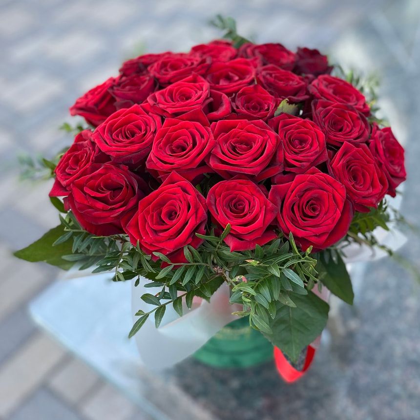 Композиция "Lady in Red" – заказать у Flowers.ua