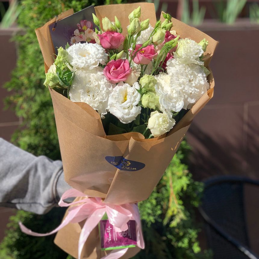 Букет "Eustoma" – заказать у Flowers.ua