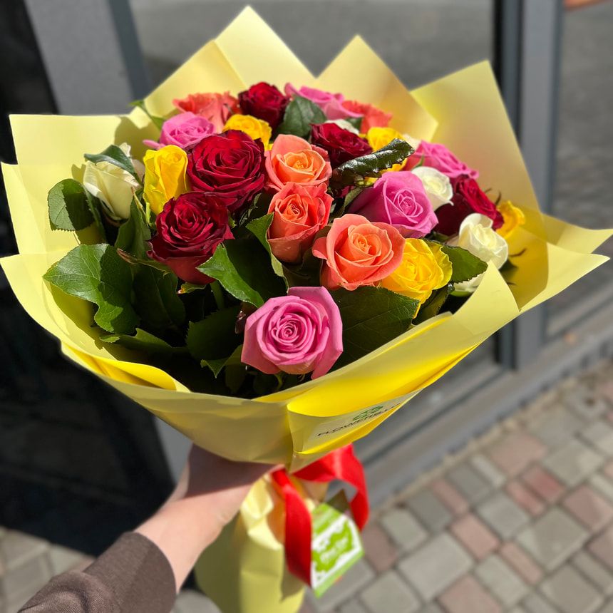 Bouquet of roses "Carnival of love" – order from Flowers.ua
