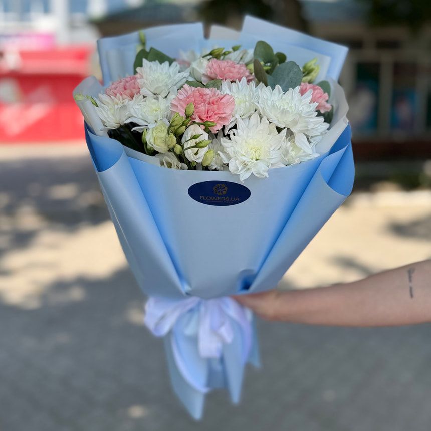 "Yasmina" bouquet – order from Flowers.ua