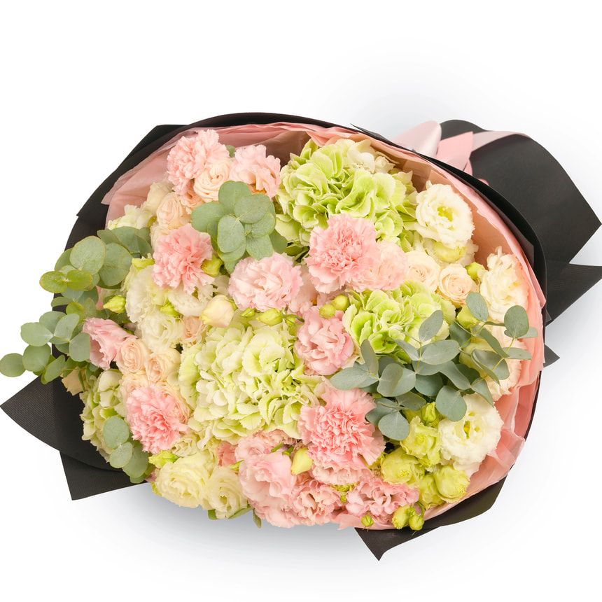 Букет "Most elegant" – замовити з доставкою