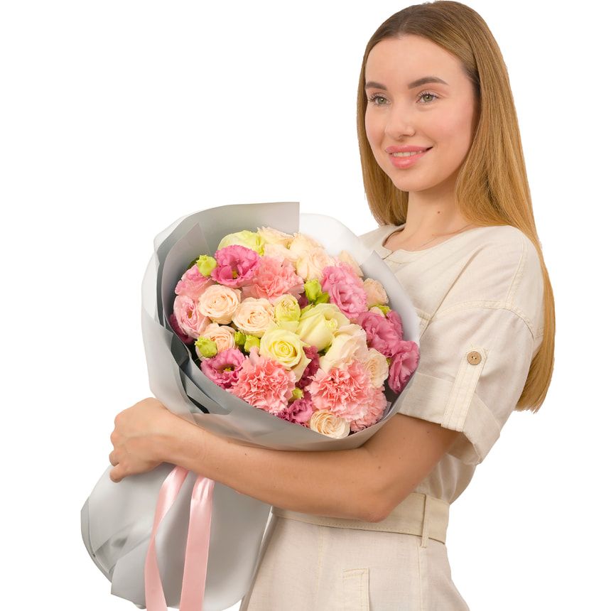 Букет "Касание" – доставка по Украине