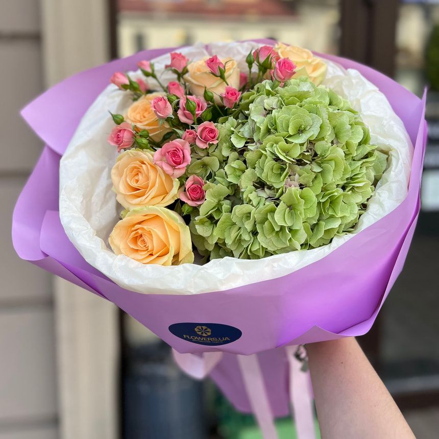"Tender Moment" bouquet