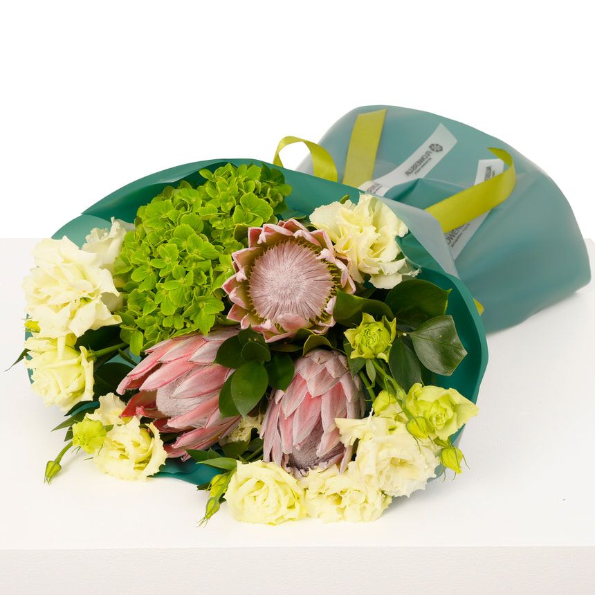 Букет "Мона" – замовити з доставкою