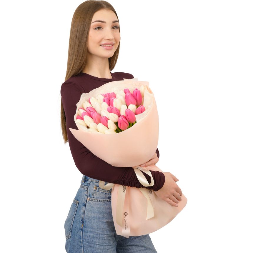 Букет "Поцелуй весны" – доставка по Украине