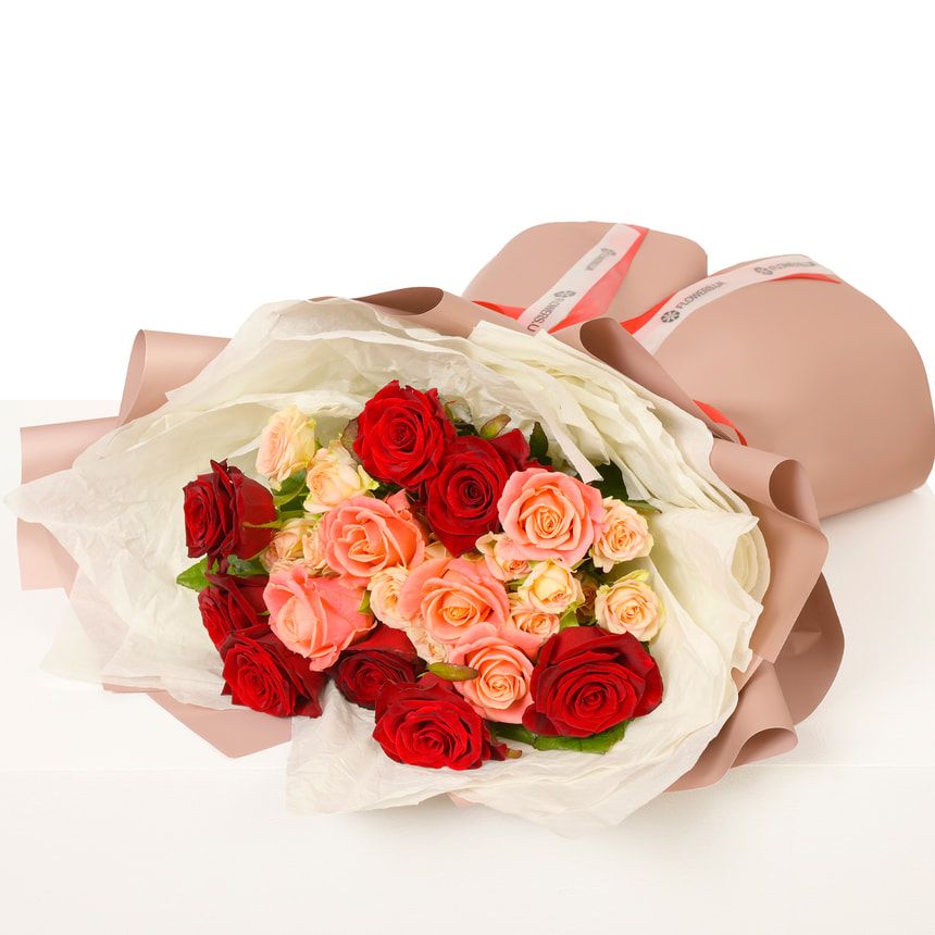 "Rose Street" bouquet – order with delivery