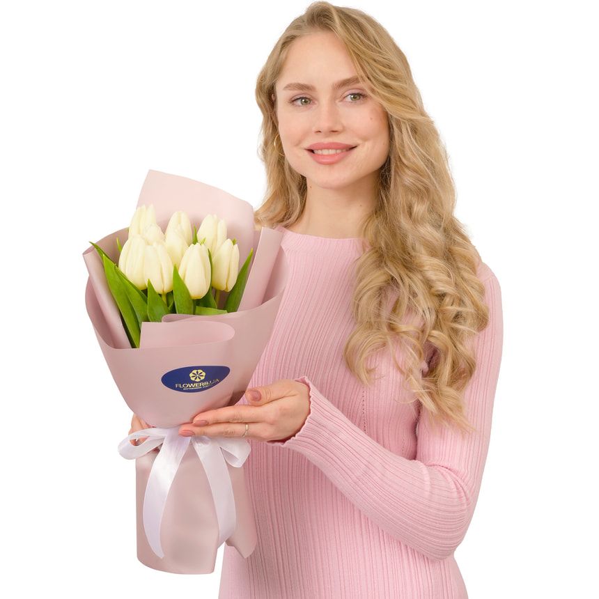 Мини-букет из 9 белых тюльпанов – доставка по Украине