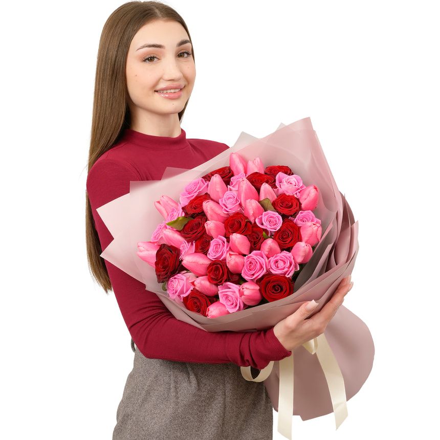 Букет "Attraction of Love" – доставка по Україні