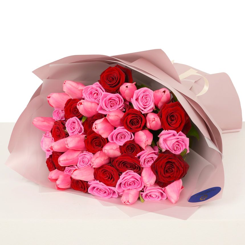 Букет "Attraction of Love" – замовити з доставкою