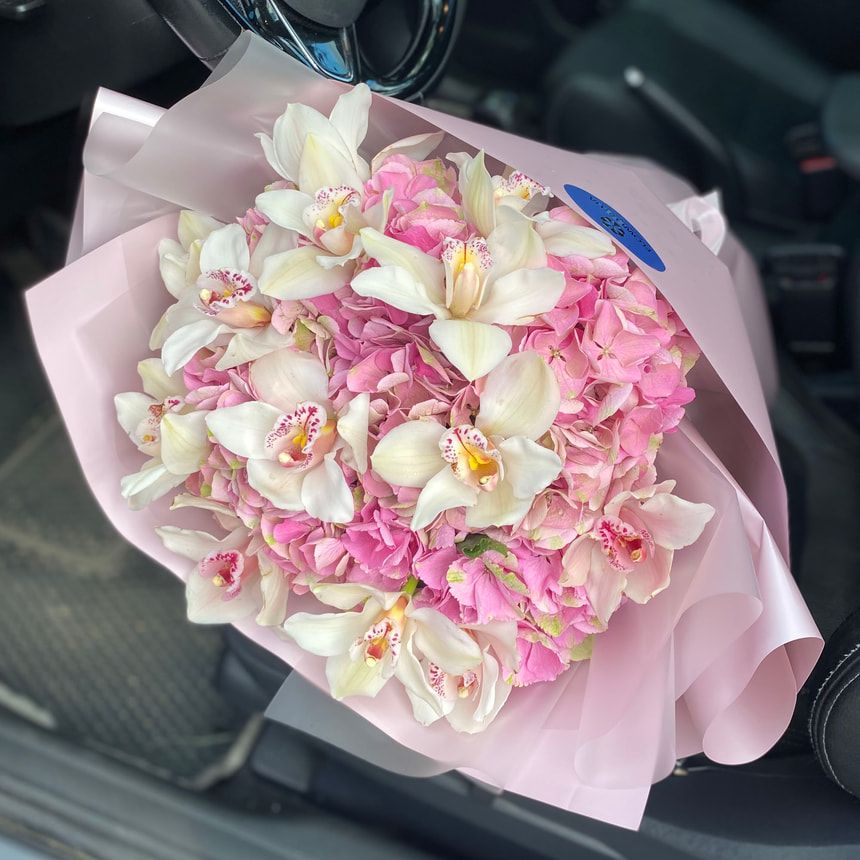 Букет "Орхидейное вдохновение" – заказать у Flowers.ua