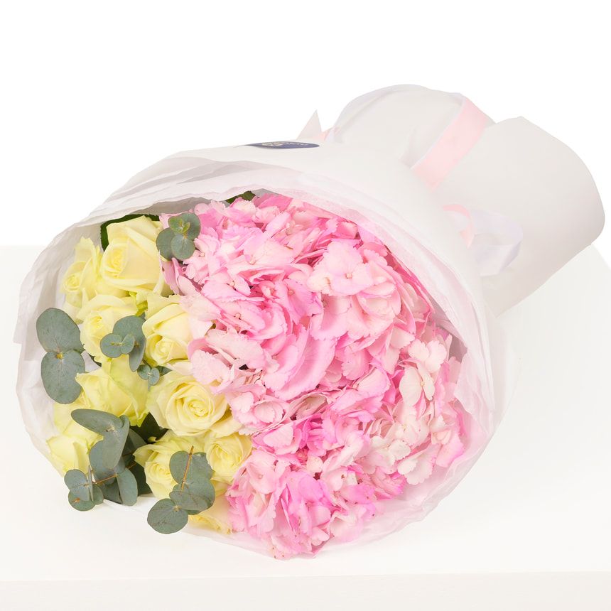 Bouquet "Duet of Harmony" – order with delivery