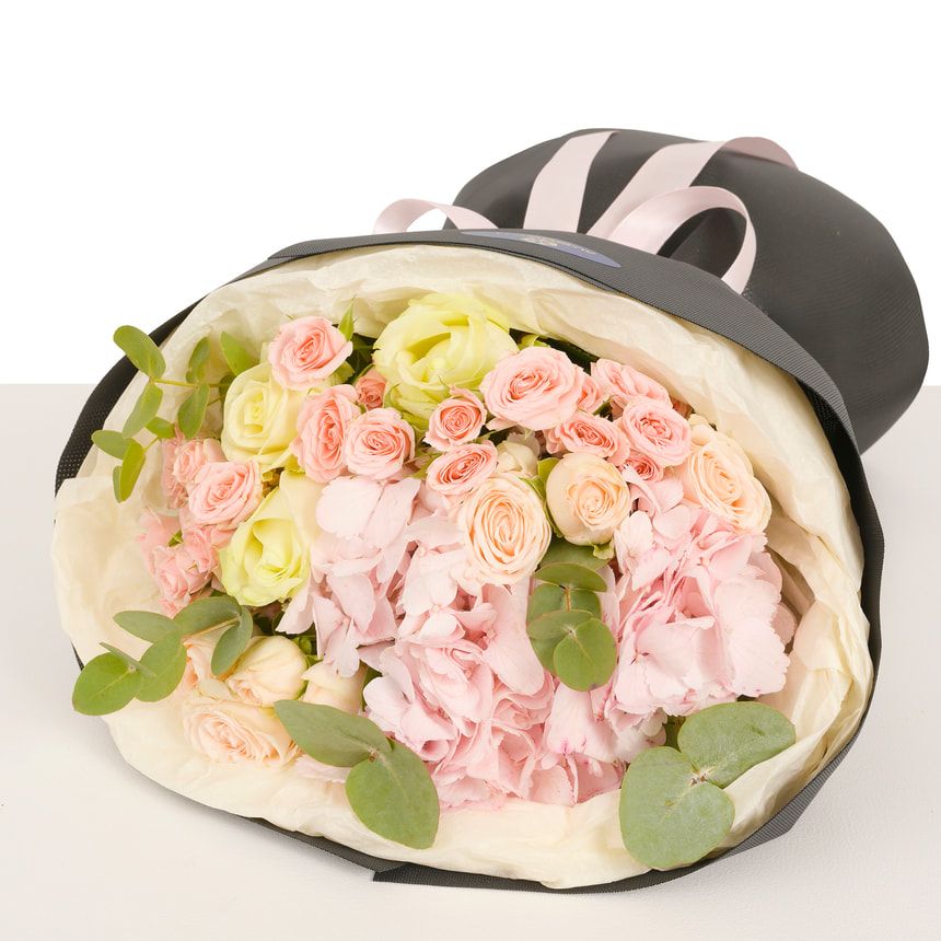 Букет "Братислава" – замовити з доставкою