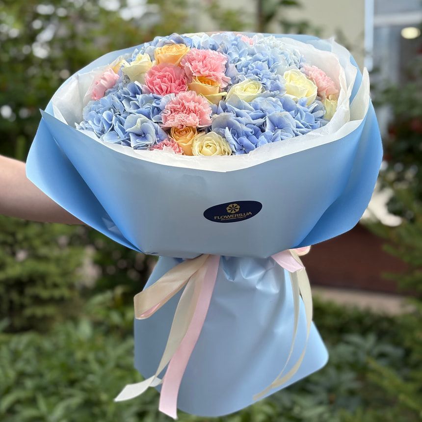 Букет "Небесна блакить" – замовити на Flowers.ua
