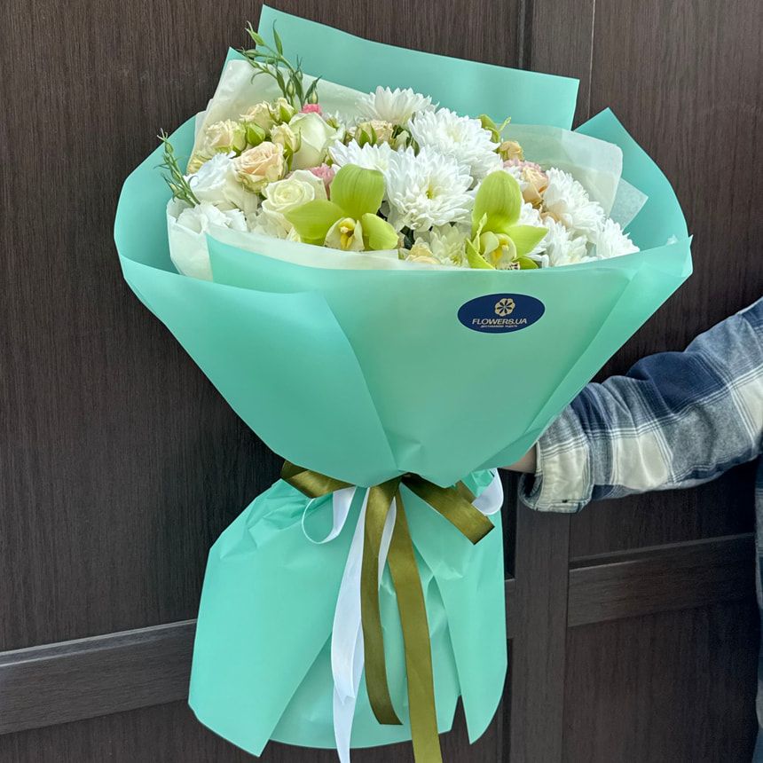 "Lorina" bouquet – order from Flowers.ua