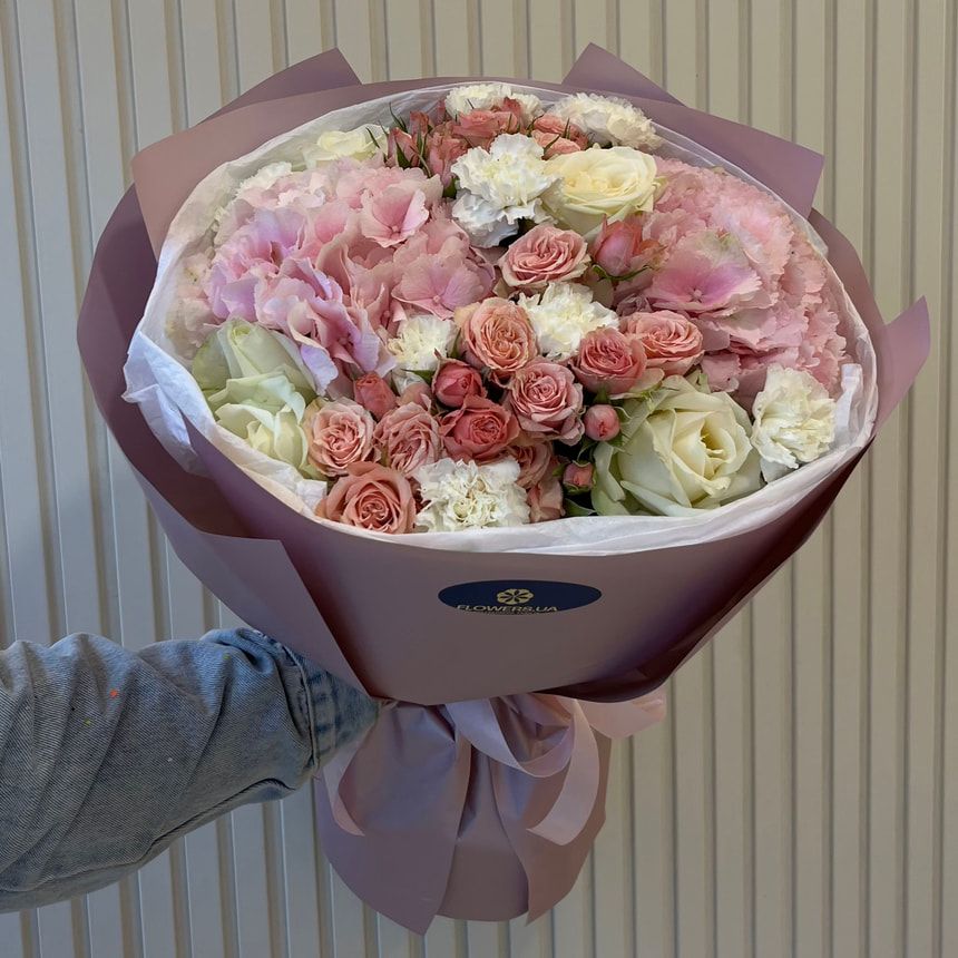 "Lerdis" bouquet – order from Flowers.ua