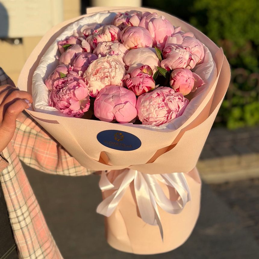 Peonies of Dreams – order from Flowers.ua