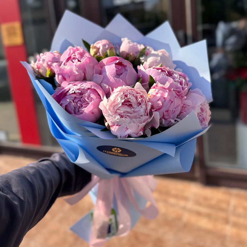 11 peonies