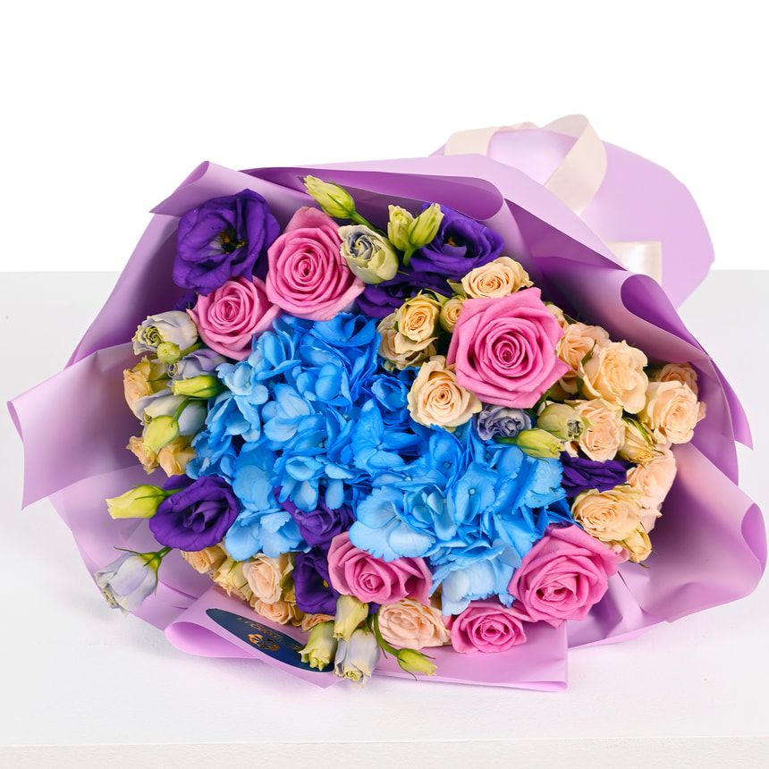 "Equaya" bouquet – order with delivery