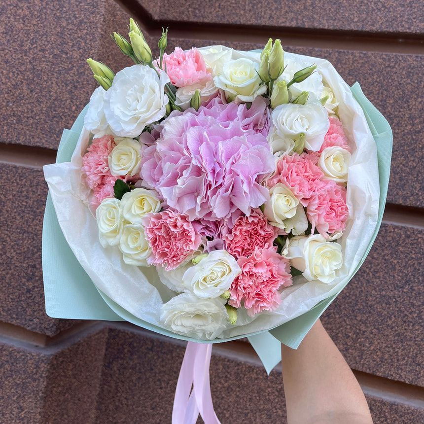 "Echo of Love" bouquet – order from Flowers.ua