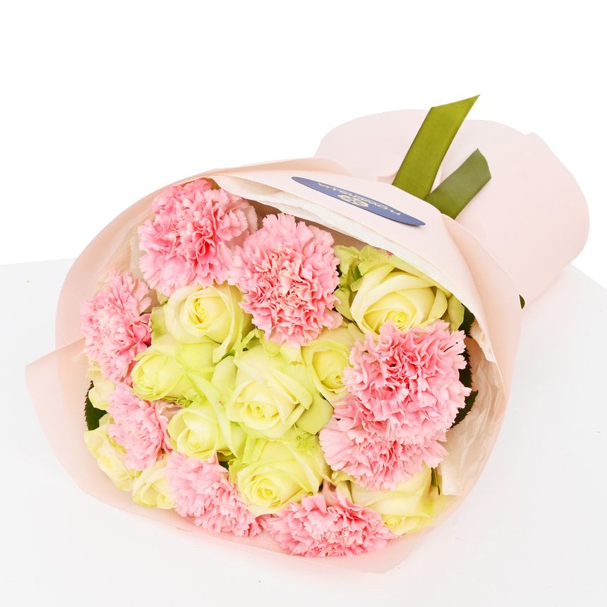 "Plaisance" bouquet – order with delivery