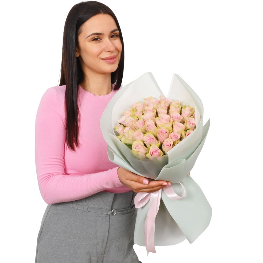 Букет із 35 троянд "Pink Athena" – доставка по Україні