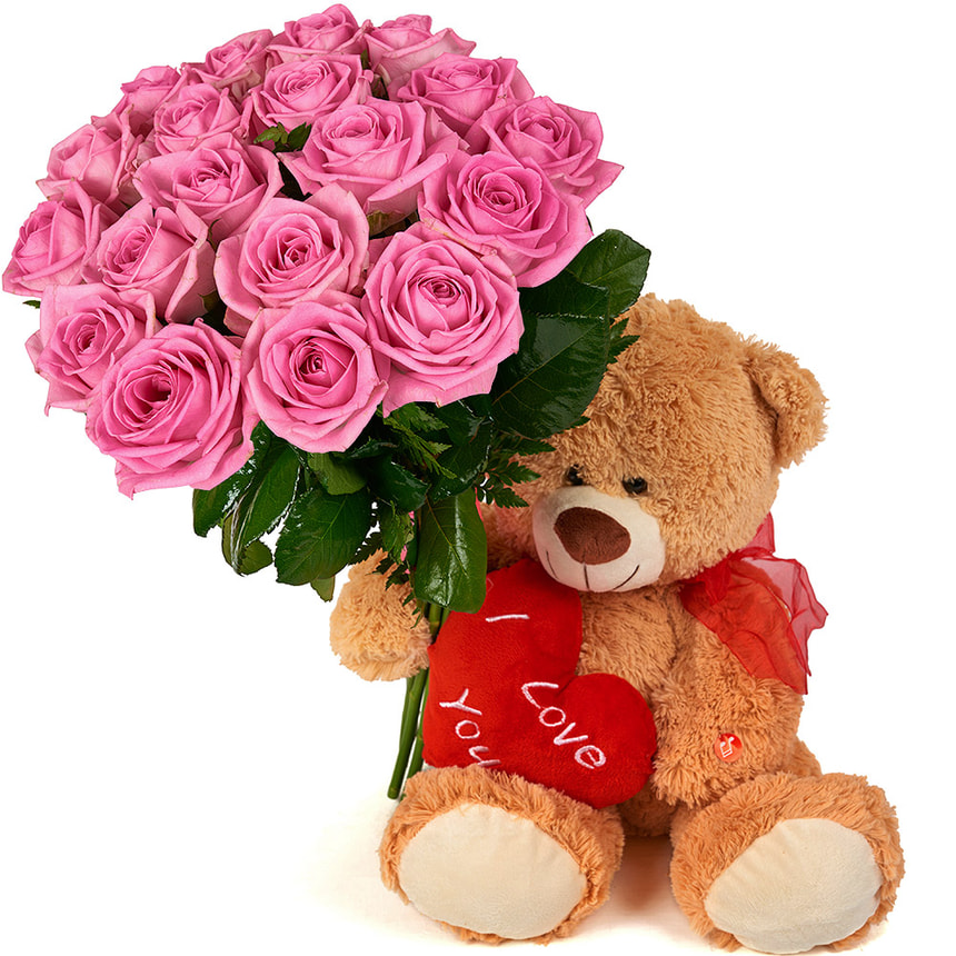 Bear with a bouquet – delivery in Ukraine