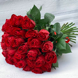 39 red roses 40 cm (Kenya)